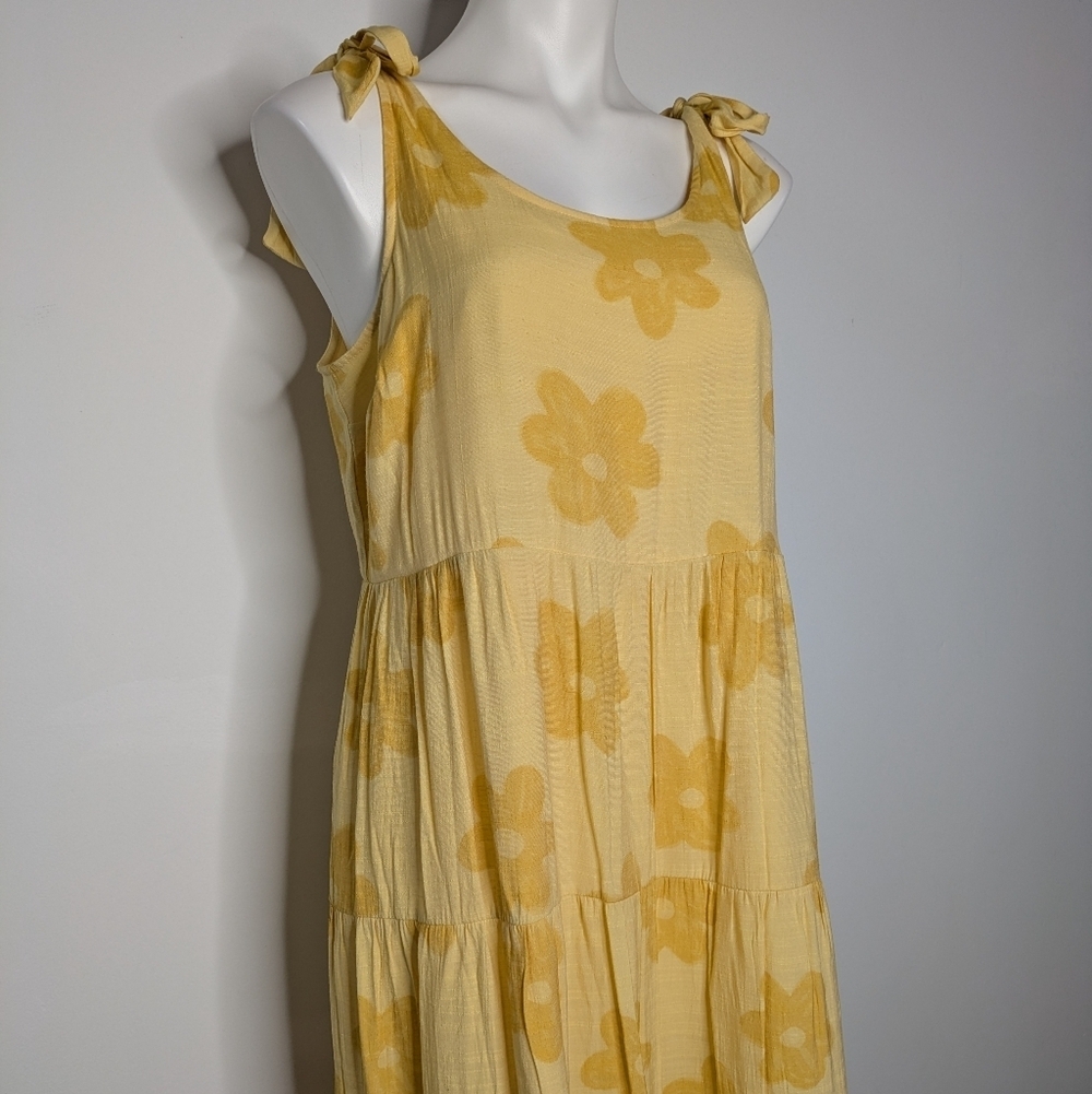 Lauren Conrad Yellow Floral Scoop Neck Long Tank Dress M